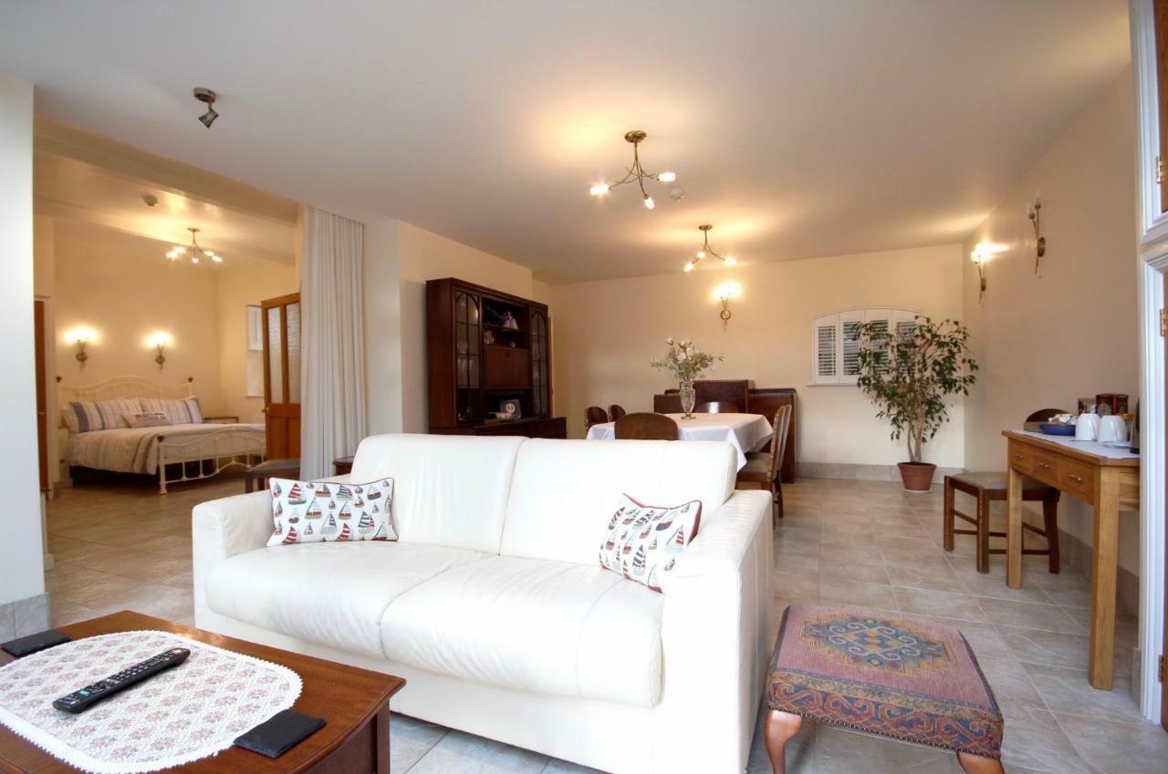Strathmore Bed & Breakfast 도버 외부 사진